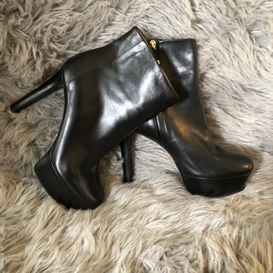 Black Gucci ankle boots